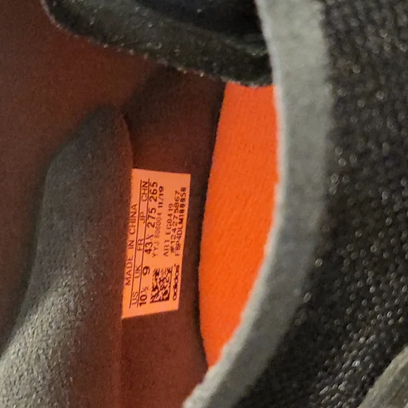Black/Orange Adidas Ultra Boost Size 10.5 - Picture 2 of 8